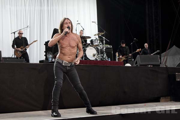 IGGY POP - 2016-08-28 - SAINT CLOUD - Domaine National - Grande Scene - 